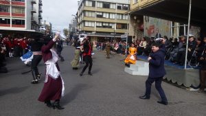 33 establecimientos educacionales realizaron desfile de Fiestas Patrias en Valdivia