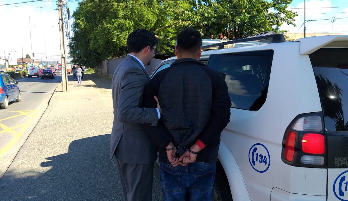 Valdivia: Detienen a dos hombres que solicitaban servicio de gas para ...