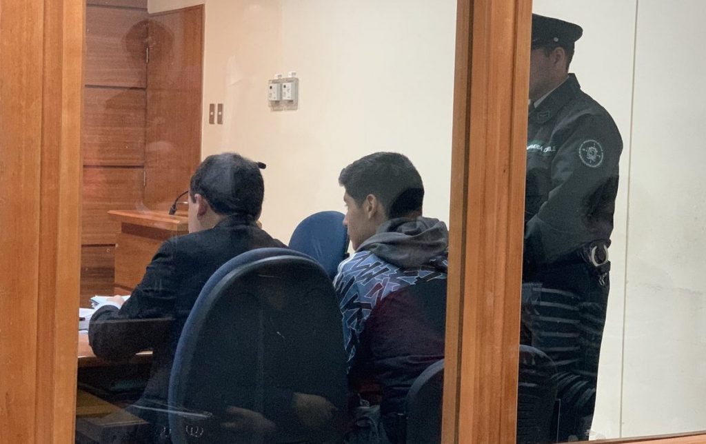 Decretan prisión preventiva para acusado de matar y mutilar a un hombre en plazuela valdiviana