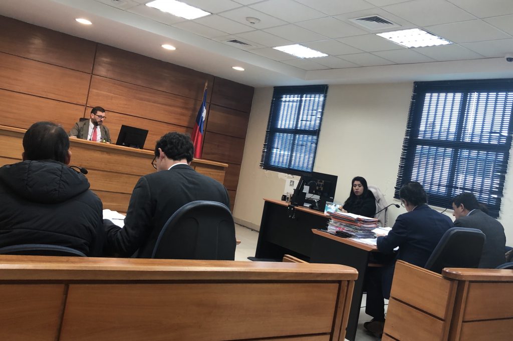 Con prohibición de salir del país quedó ejecutivo de empresa por muerte de trabajador que cayó del puente Calle Calle