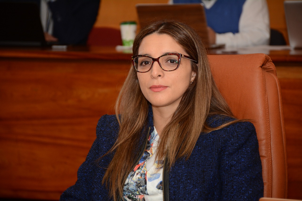 Revés judicial para esposa del ex Rector de la UACh: Rechazan demanda y millonaria indemnización