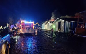 Más de 3 mil millones de pesos en daños dejó incendio de bodegas y maquinarias en Río Bueno