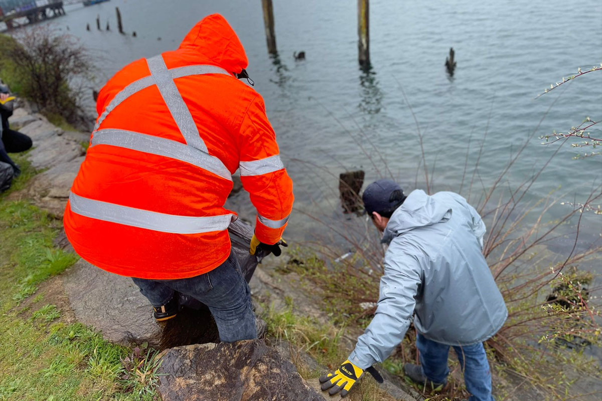 Botellas de alcohol fueron las más recolectadas en limpiezas a ríos de Valdivia