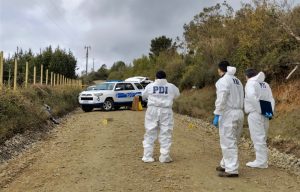Indagan posible atropello tras hallazgo de un cadáver en Mariquina