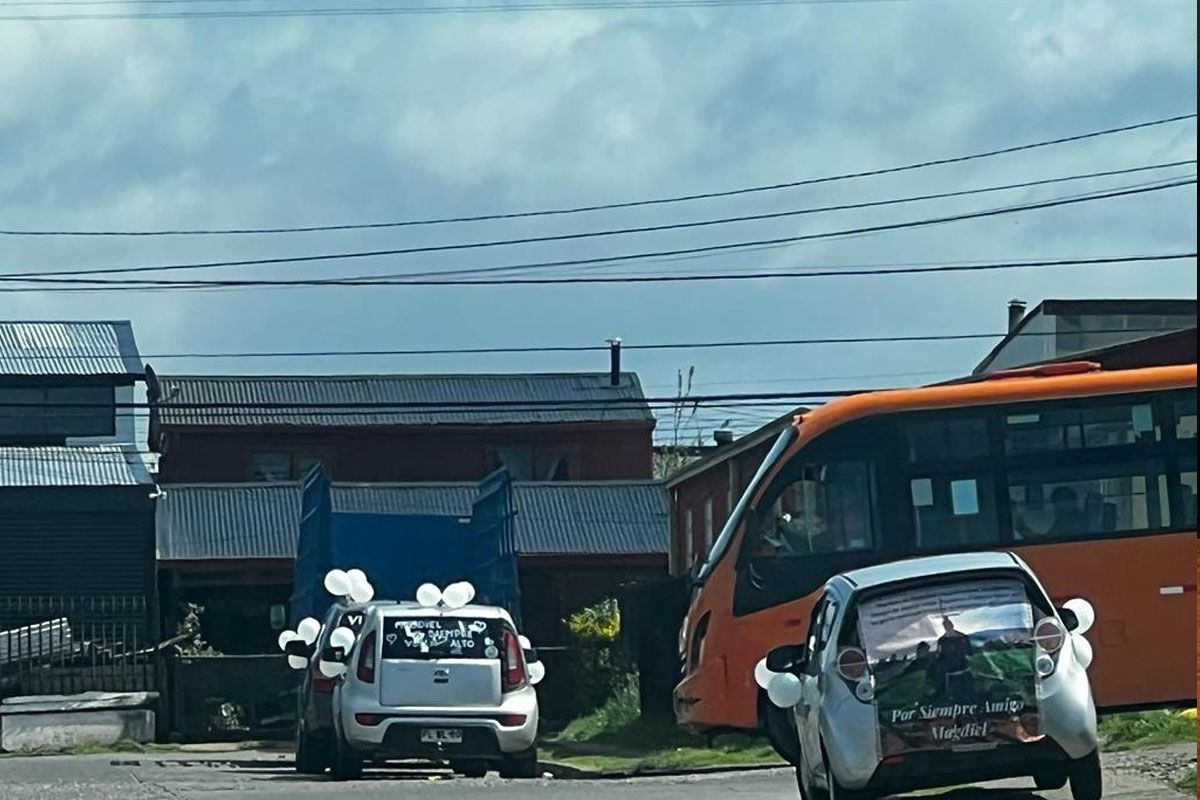 Funeral de joven baleado en Valdivia fue asistido por servicio especial policial