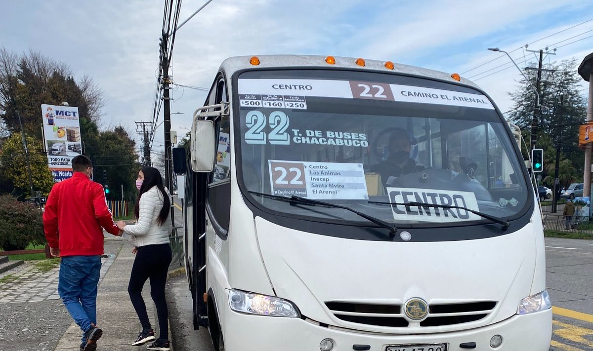 Gobierno dispone más de 170 servicios de transporte gratuito en Los Ríos para elecciones