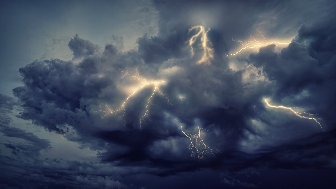 La Dirección Meteorológica proyecta tormentas eléctricas en la Región de Los Ríos
