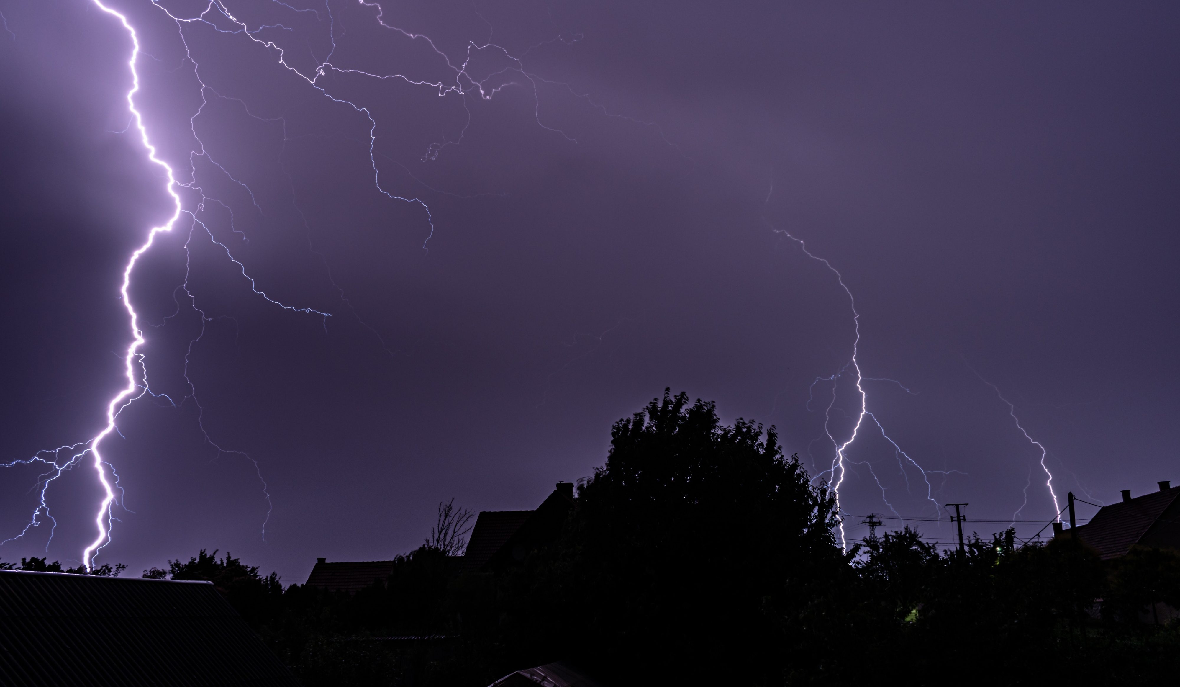 Alerta Temprana Preventiva pronostica la continuidad de tormentas eléctricas en Los Ríos