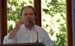 Senador De Urresti por anuncios en seguridad para Los Ríos: “Es una gota de agua en el mar”