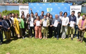 Aunque sin detalles de terrenos: Cierran convenio con Arauco para banco de suelos en Los Ríos