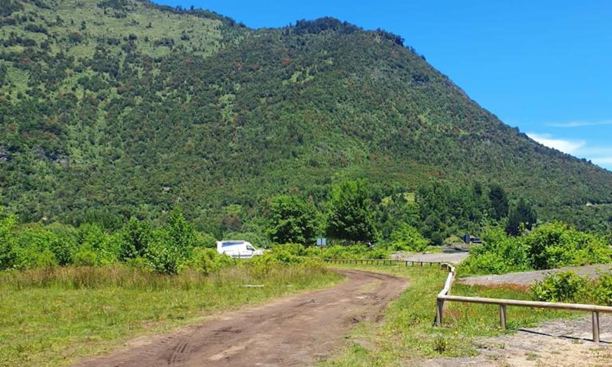 Bienes Nacionales detecta daños de vehículos en humedal de Lago Ranco