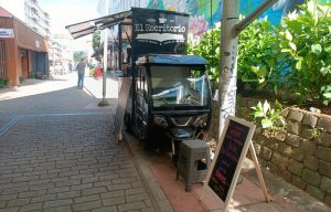 Tras denuncia en redes sociales: Entregan permiso municipal a “Café El Escritorio” de Valdivia