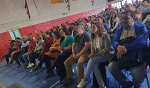 Con irregular presencia de parlamentarios se realizó el primer cónclave oficialista en Los Ríos