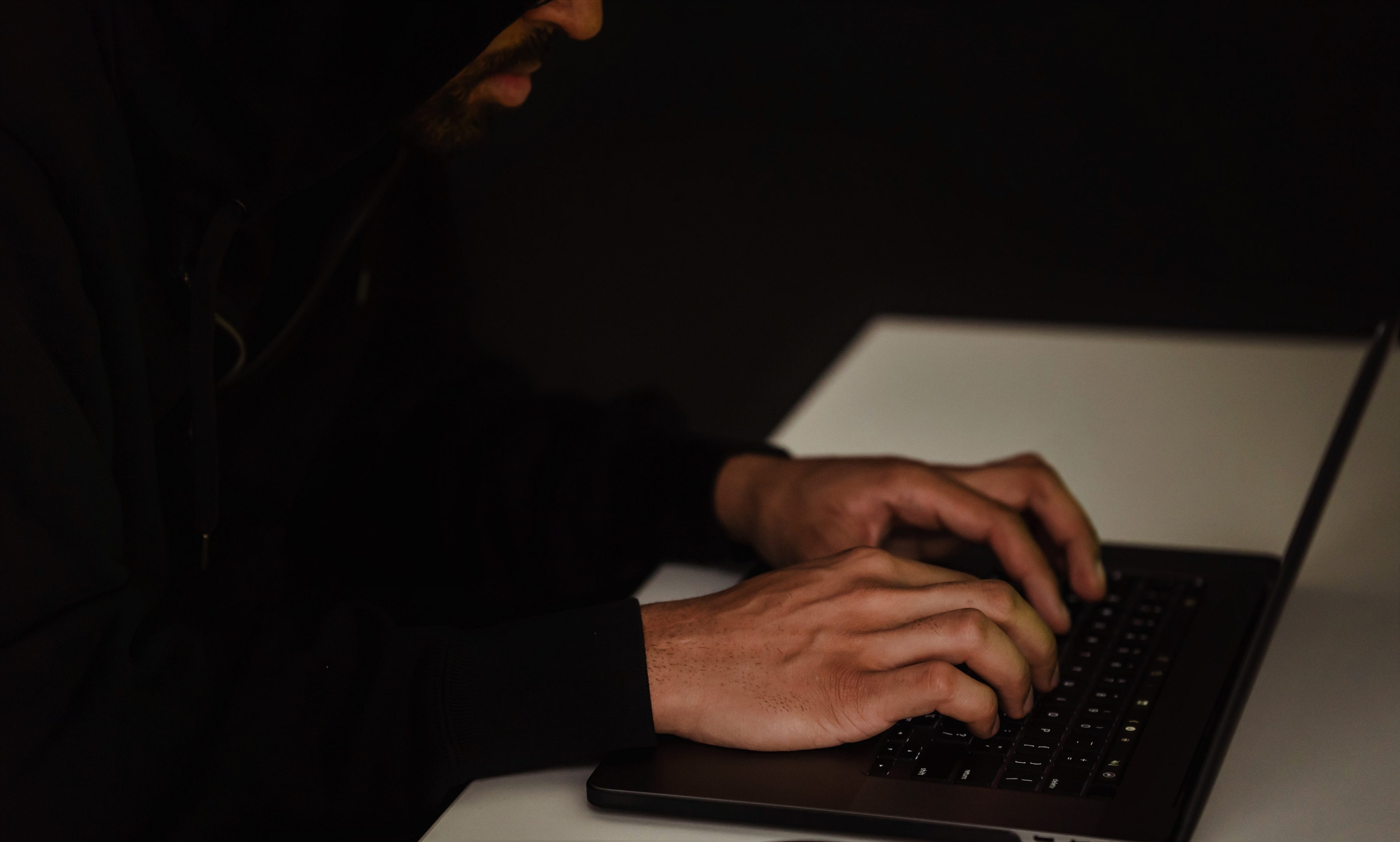Fiscalía constata baja en denuncias por estafas en Los Ríos y las sitúa en niveles pre pandemia