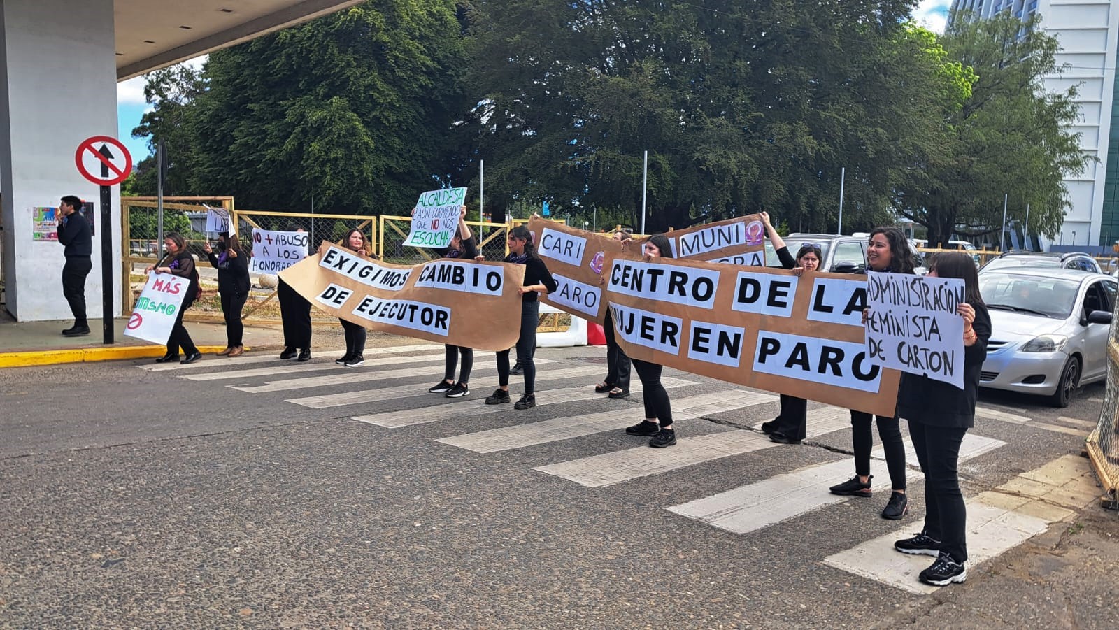 Valdivia: Dan 48 horas para responder a petitorios de centros de atención a víctimas en paro