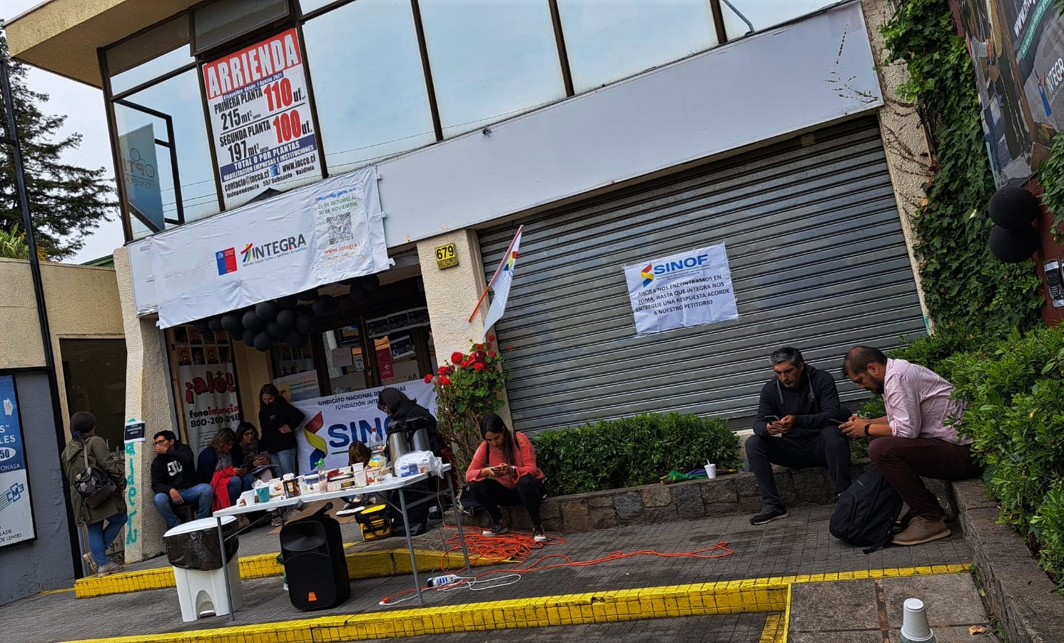 “Estamos bastante disconformes”: Sindicato mantiene toma de Fundación Integra de Los Ríos