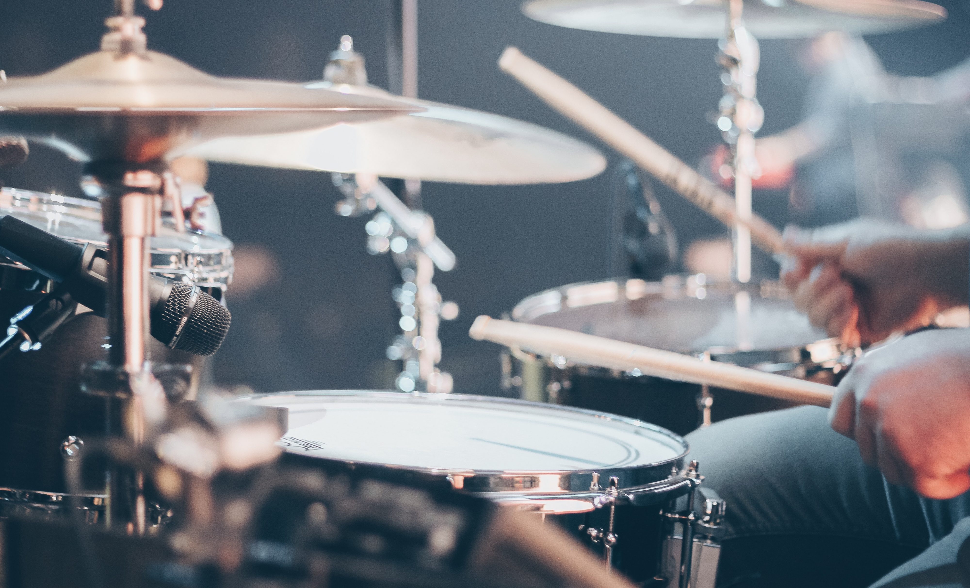 ¿Te gustan las bandas tributo de rock y metal?: El Garage Fest llega a Valdivia