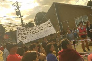 Vecinos de villa valdiviana denuncian desabastecimiento de agua y apuntan sus dardos al SERVIU