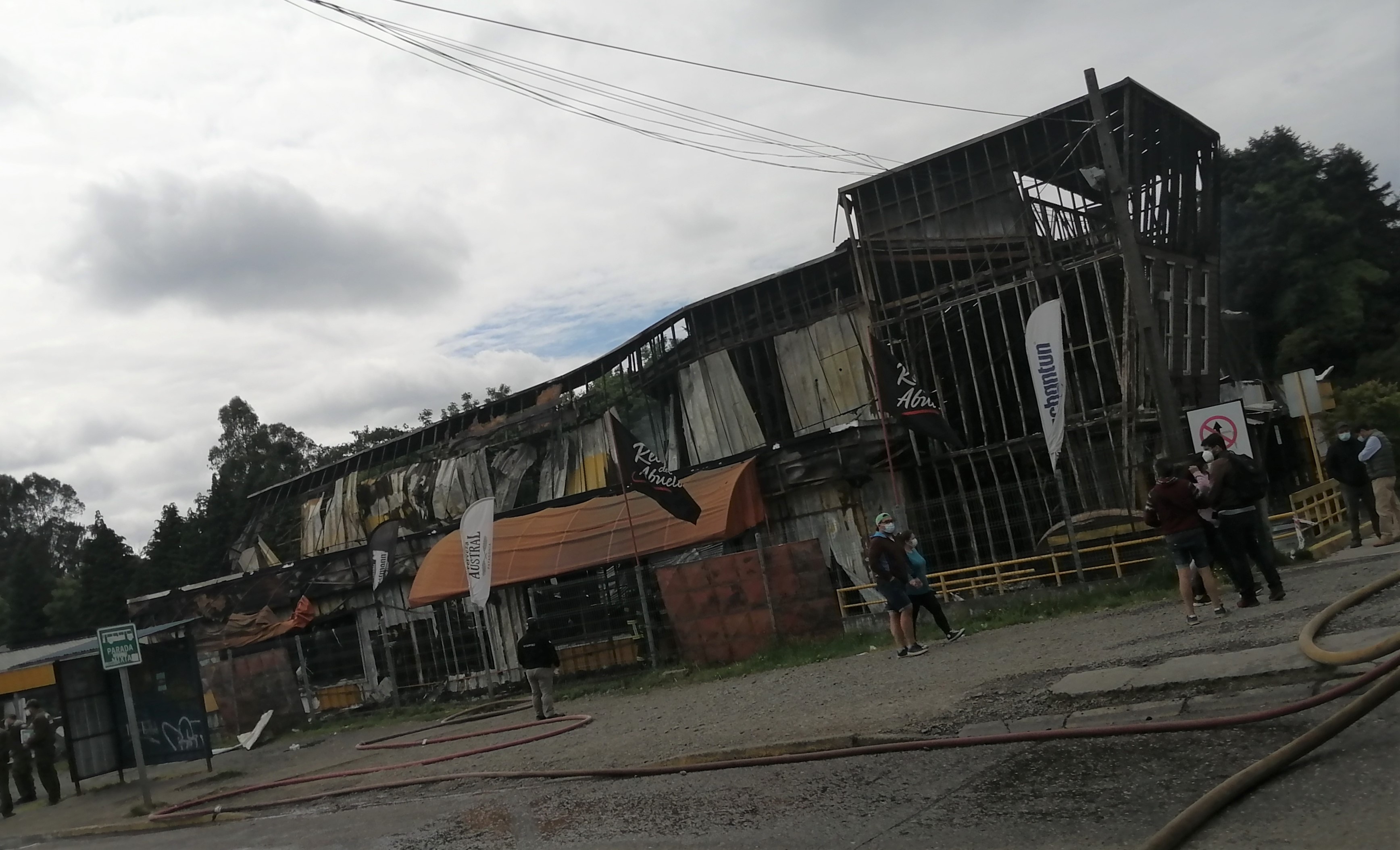 Pena de 15 años de cárcel: Ratifican condena a autor de incendio del supermercado Mi Barrio de Valdivia