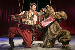 El teatro circense arriba a Valdivia para brindar un espectáculo dirigido a toda la familia