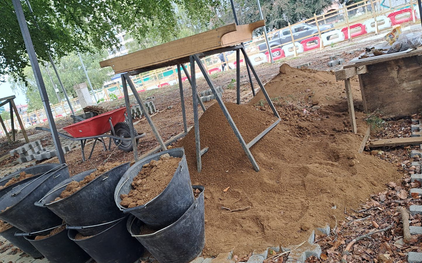 Informe arqueológico para retomar obras en plazas del centro de Valdivia estaría listo en mayo