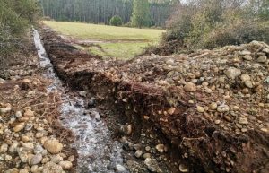 Multan a empresa con casi 60 millones de pesos por obstruir flujo normal de agua en Río Bueno