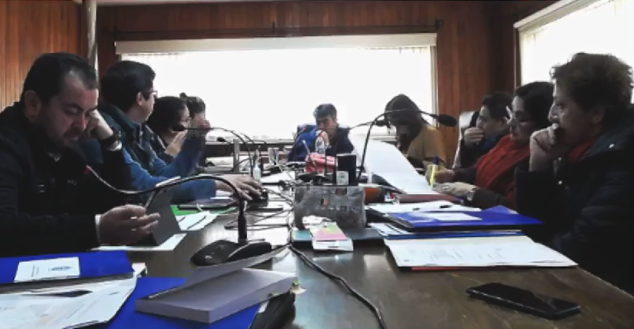 “Tenga cuidado con sus palabras”: Tensión marcó concejo municipal por irregularidades en Futrono