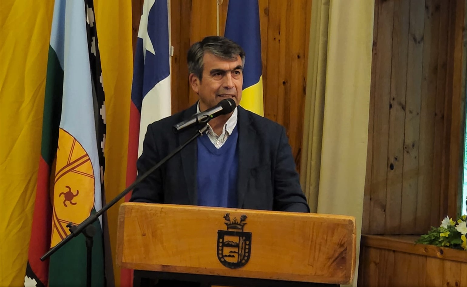 Irregularidades financieras en Futrono: Contraloría apunta a alcalde y pide cabeza de administrador