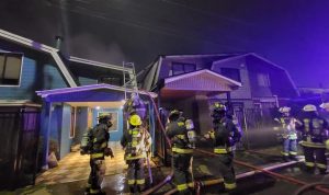 Siniestro en Valdivia dejó cuatro personas damnificadas y tres viviendas dañadas