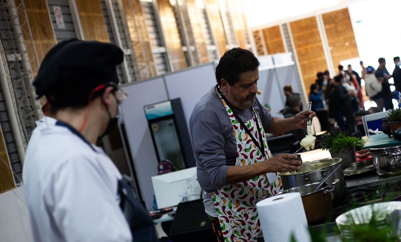 Múltiples sabores y preparaciones ofrece a Valdivia nueva versión de la “Fiesta de la Sopa”