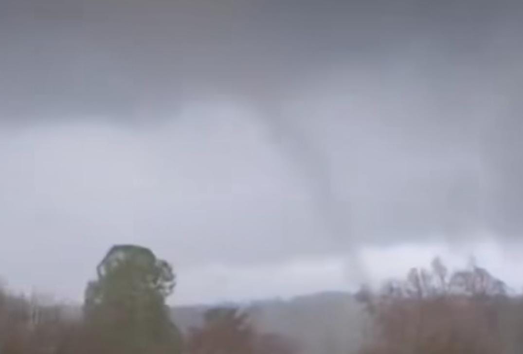 Aviso meteorológico prevé el eventual desarrollo de tornados en distintos sectores de Los Ríos