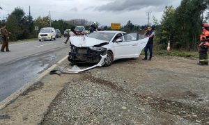 Accidente de tránsito en ruta Valdivia-Mariquina dejó a seis personas lesionadas