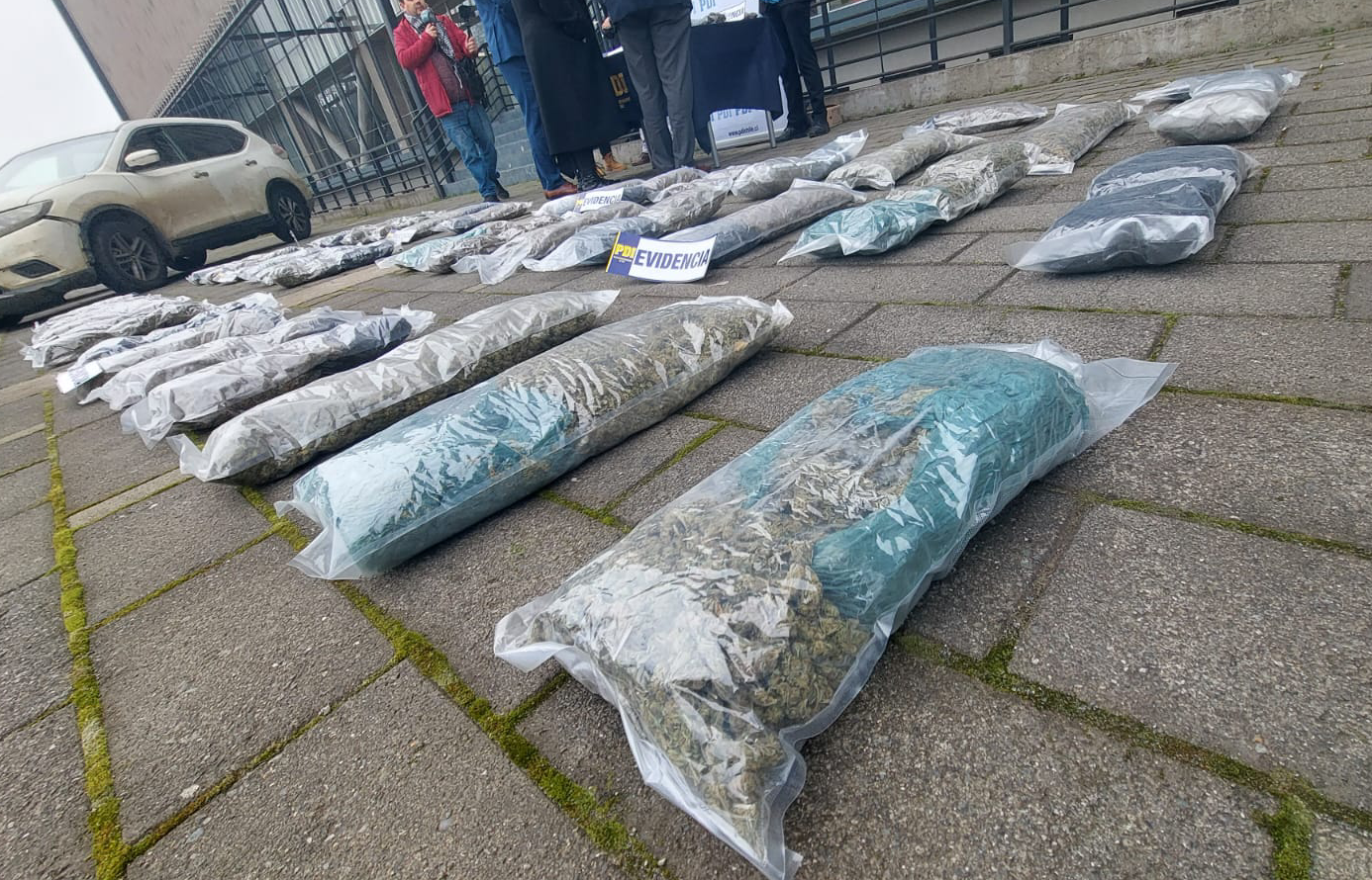 Excarabineros estarían involucrados: Cae banda que transportaba droga desde el norte hasta Valdivia