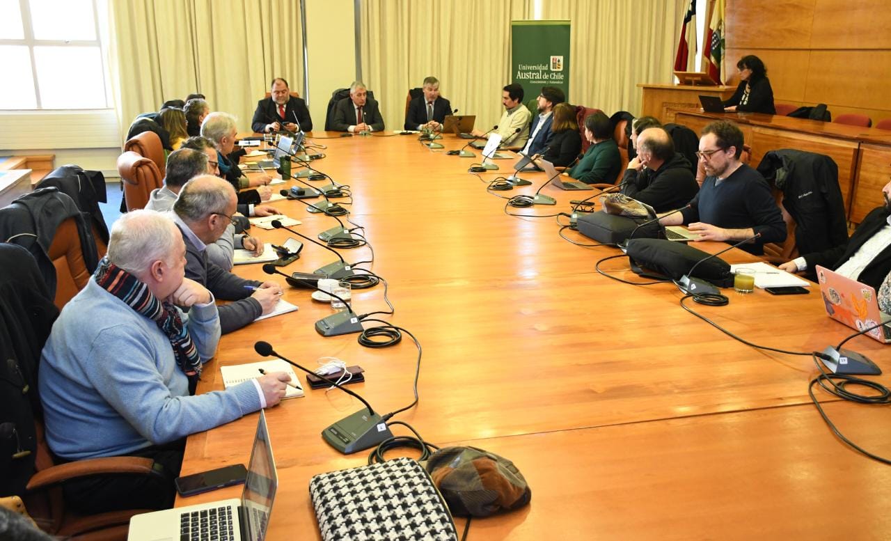 Superintendente de Educación Superior tras visita por crisis en la UACh: “Todos expresaron preocupación”