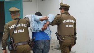 Lo retuvo la propia víctima: Detienen a hombre por robo de herramientas en La Unión