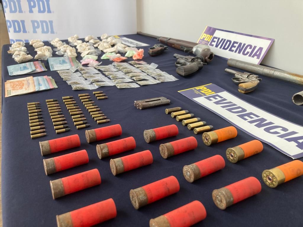 Cae banda dedicada al narcotráfico: Tenían armas de fuego y más de 8 mil dosis de droga