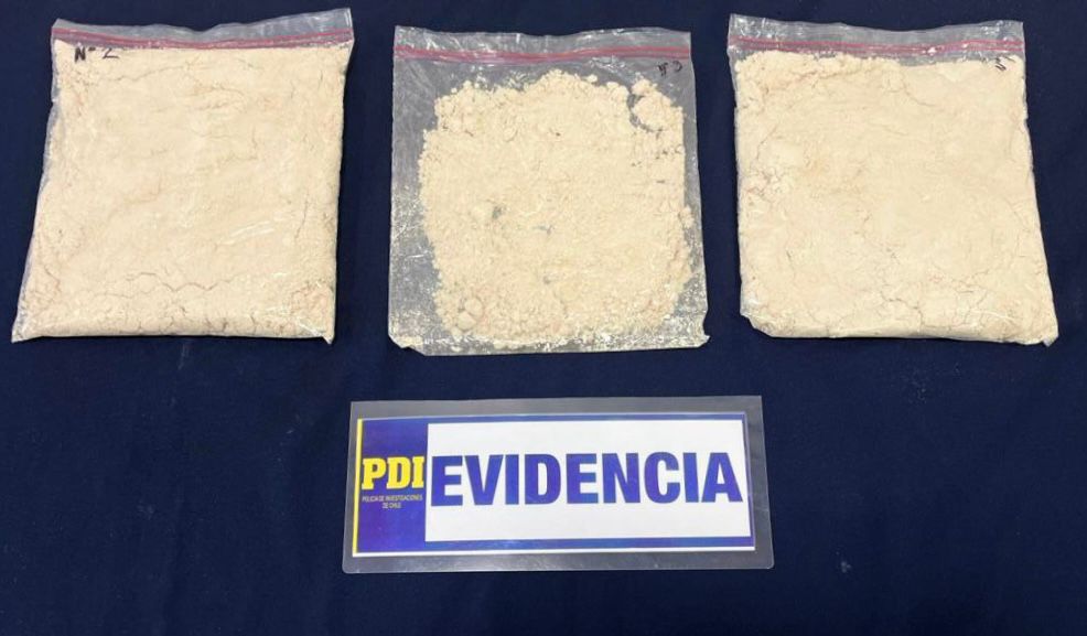 Detienen a mujer con más de 30 mil dosis de cocaína base en Valdivia