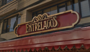 Acusan “práctica antisindical” en despido de funcionaria en la chocolatería Entrelagos de Valdivia