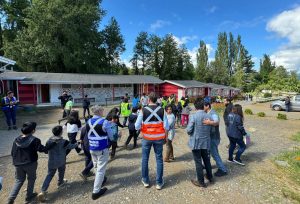 Simulacro por eventual erupción del volcán Villarrica movilizó a más de 500 personas en Coñaripe