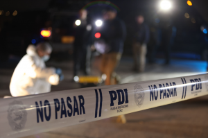 PDI confirmó detención de dos hombres involucrados en homicidio en el centro de Valdivia