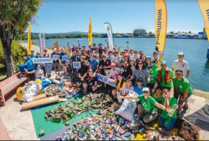 Voluntarios recogen más de 250 kilos de desechos del río Calle-Calle