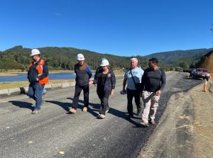 Autoridades inspeccionan  avances en la ruta Corral- Valdivia