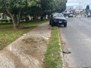 Conductor marcó 1,39 en la alcoholemia: Accidente de tránsito en Valdivia dejó a una persona con lesiones graves
