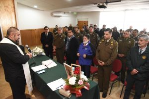 Valdivia: Realizaron responso fúnebre en memoria de nuevo mártir de carabineros