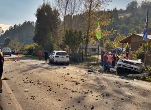 Triple colisión dejó un fallecido en la comuna de Mariquina