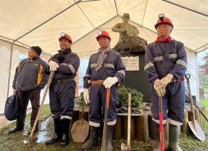 Agrupación de ex mineros de Antilhue lamentan tardanza en la entrega de pensiones de gracia