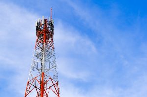 Vecinos de localidades rurales de Máfil acuden a Subtel por mala conectividad de internet y telefonía móvil
