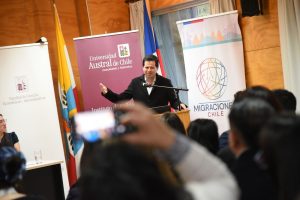 Durante 2023 se entregaron 672 residencias definitivas a migrantes en Los Ríos