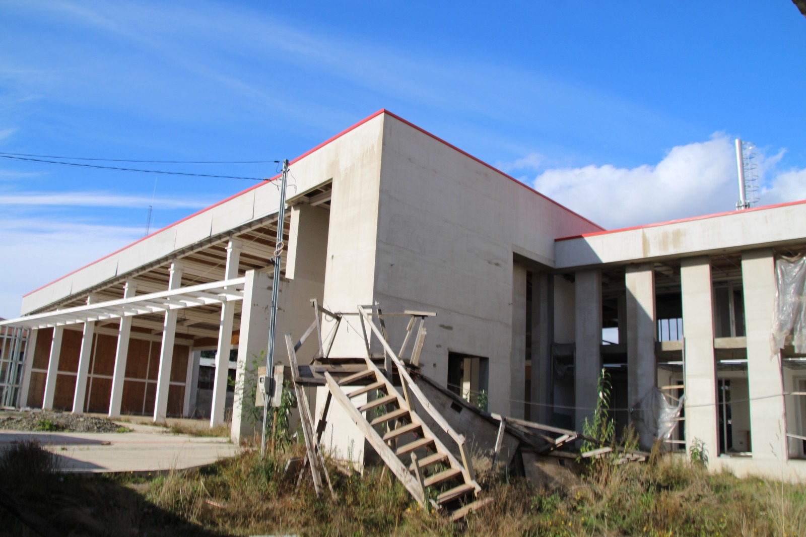 Bomberos de Malalhue advierte que nueva licitación de su cuartel podría quedar desierta