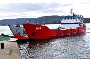 Barcaza Mailén retomará sus funciones en Corral tras reparación por accidente fluvial